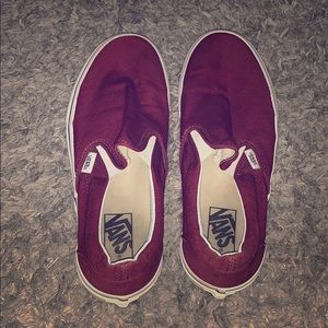 Maroon slip on vans size 9.5 very good condition!
